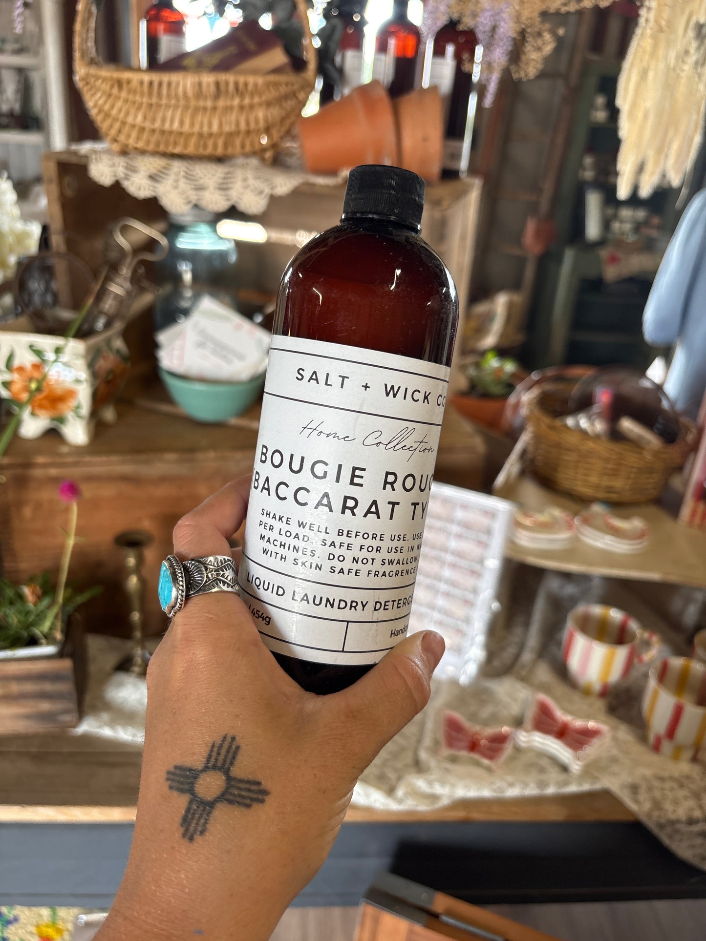 Salt & Wick Laundry Detergent- Bougie Rouge