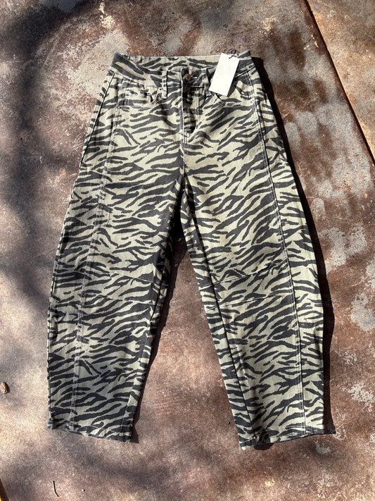 Zebra Barrel Jeans